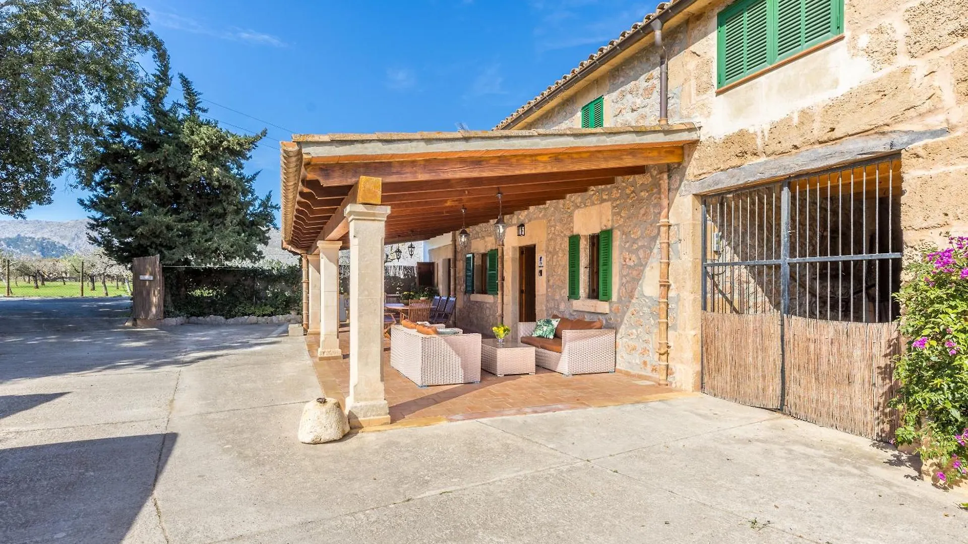 Can Pou Petit Pollença Villa